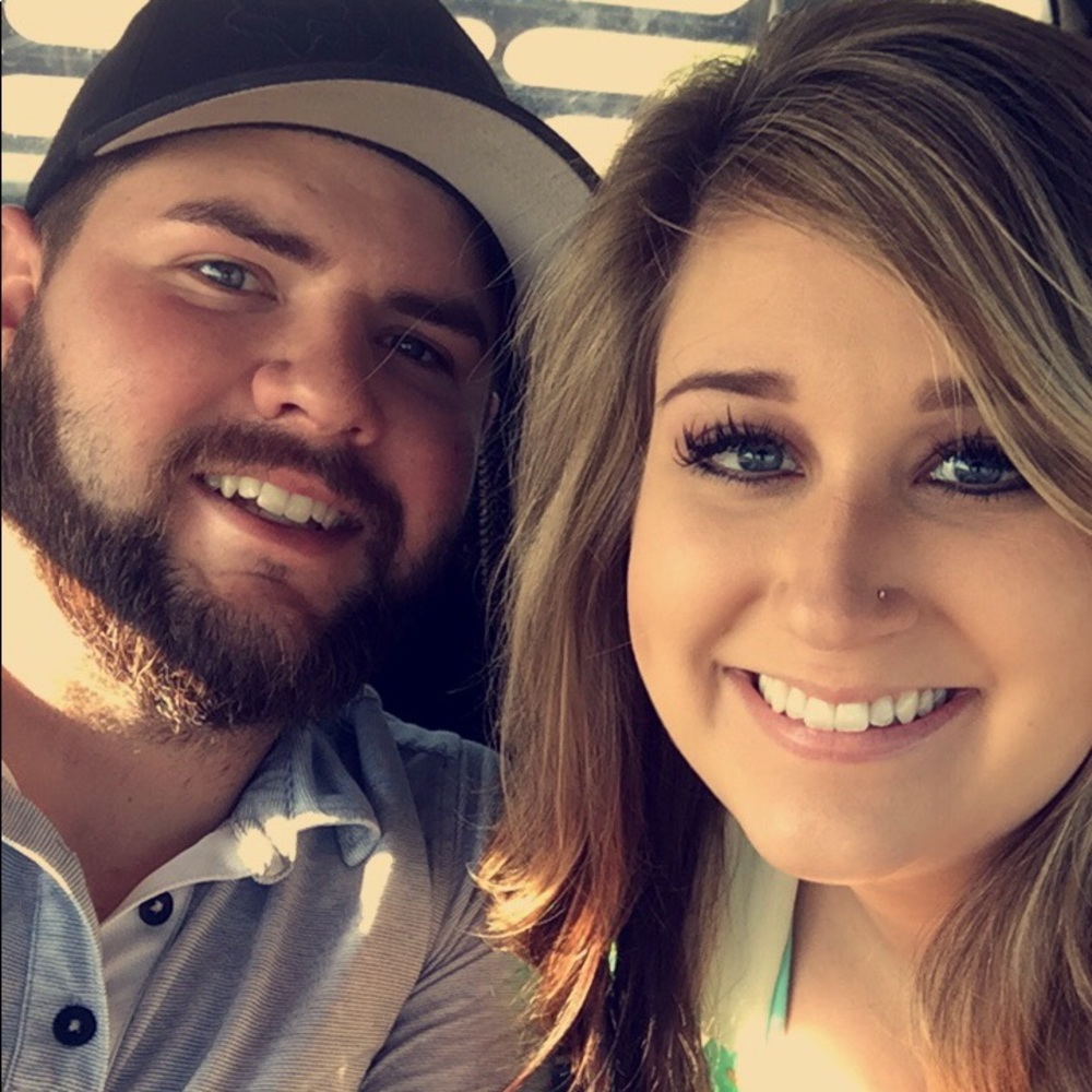 Meet your Posher, Caitlin